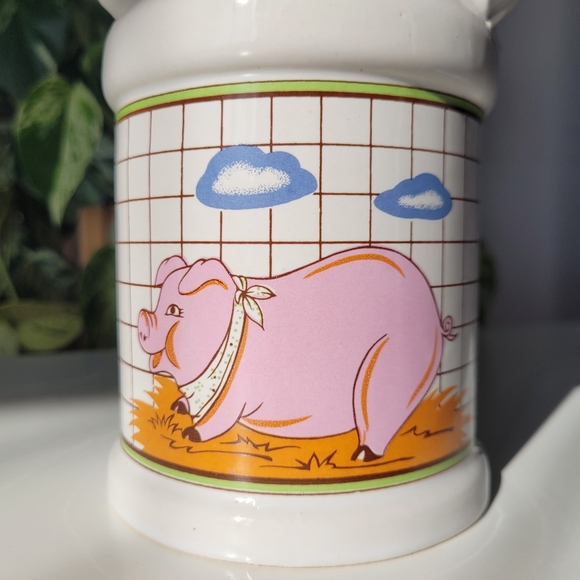 Vintage Milk Carafe with Pig Design - Picture 3 of 4